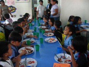 The students enjoy lunch at PCF